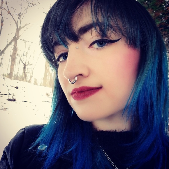 meet yr posher, evie irene β₯ - Picture 5 of 5